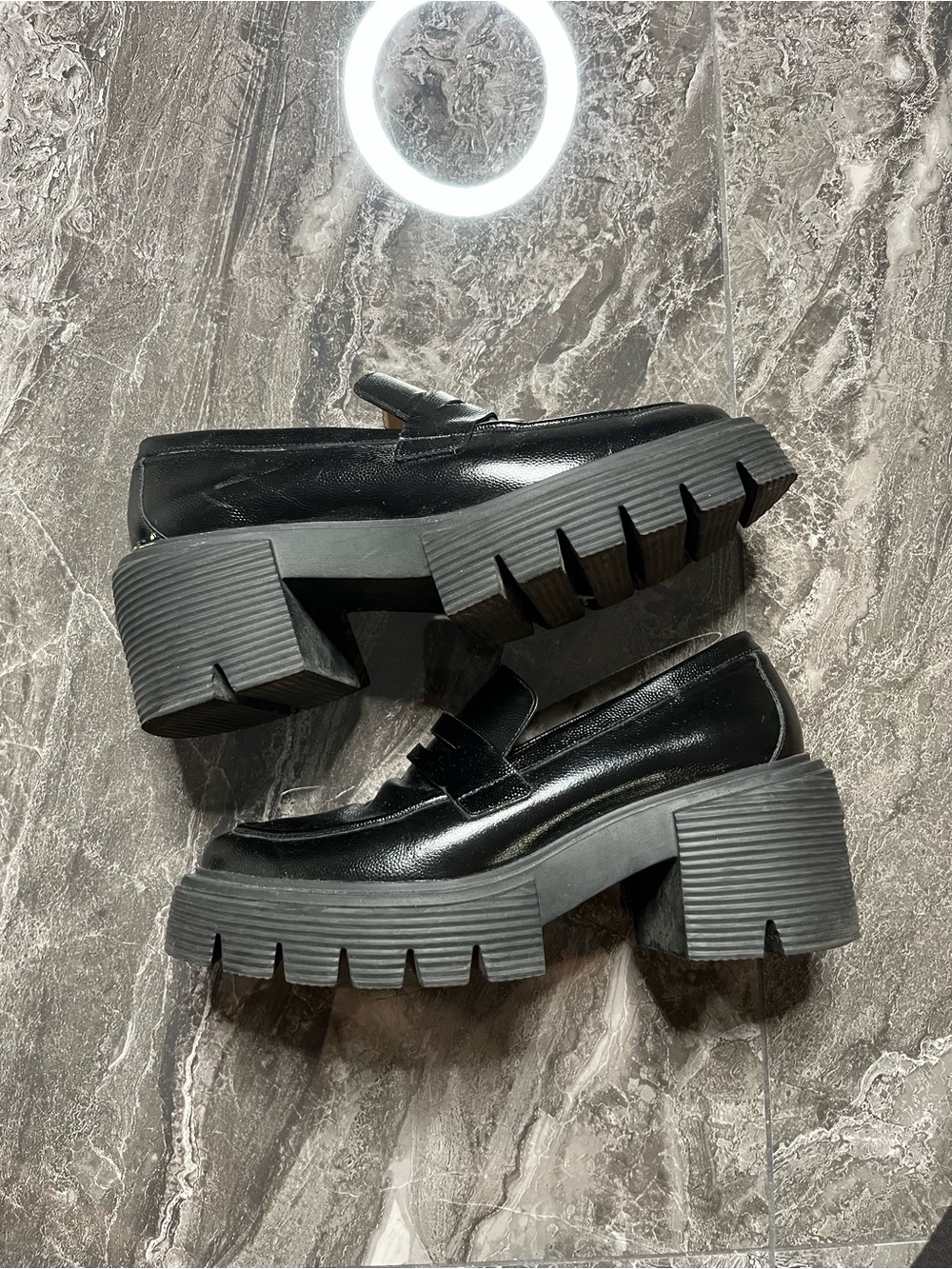 Stuart Weitzman Soho Leather Black Lug-Sole Penny Platform Loafers Sz 6.5B 37 EU